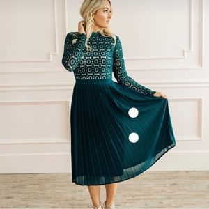 Ivy City Co Arabella dress